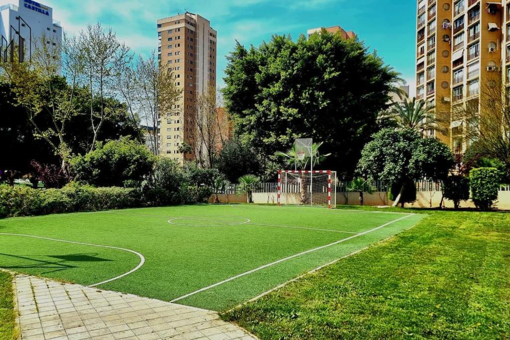Апартаменты Terraza Chill Out! Torres D' Oboe Бенидорм Экстерьер фото